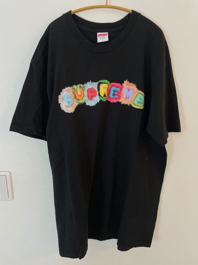 Supreme Pillows Tee "Black"