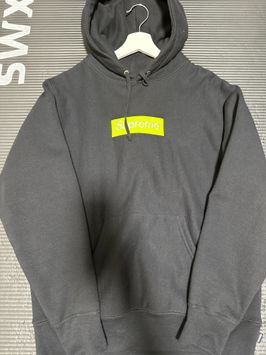 Supreme Box Logo Hooded Sweatshirt