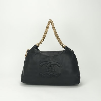 シャネル CHANEL バッグ トートバッグ ショルダーバッグ ラムスキン ノワール Noir ブラック Black 黒 ゴールド金具 チェーンショルダーバッグ デカココマーク デカココ
