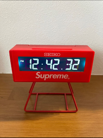 Supreme / Seiko Marathon Clock "Red"