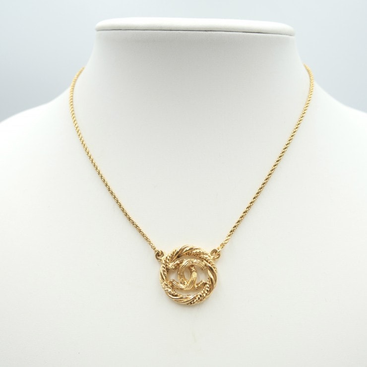 CHANEL(シャネル) ヴィンテージ ココマーク サークル ネックレス ゴールド ロープモチーフ CCロゴ レディース アクセサリー MADE IN FRANCE【中古】