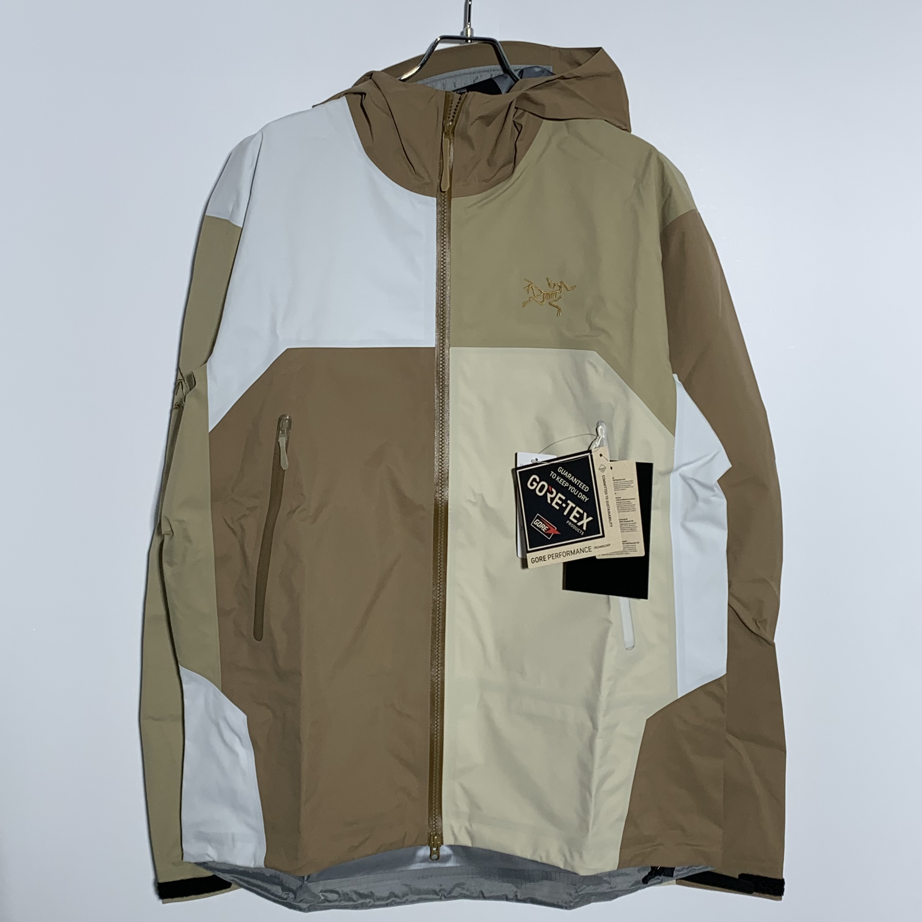 ARC'TERYX x BEAMS Beta Jacket "Nagomi"