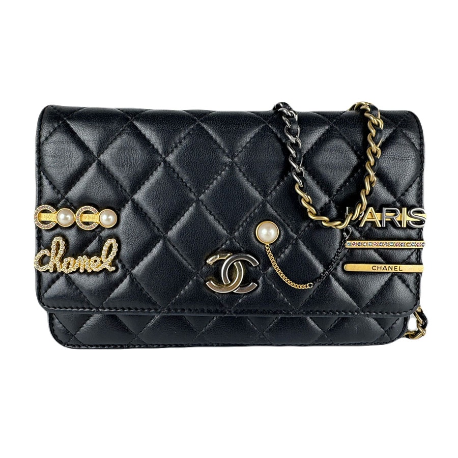 やや傷や汚れあり】シャネル CHANEL チェーンウォレット ラムスキン