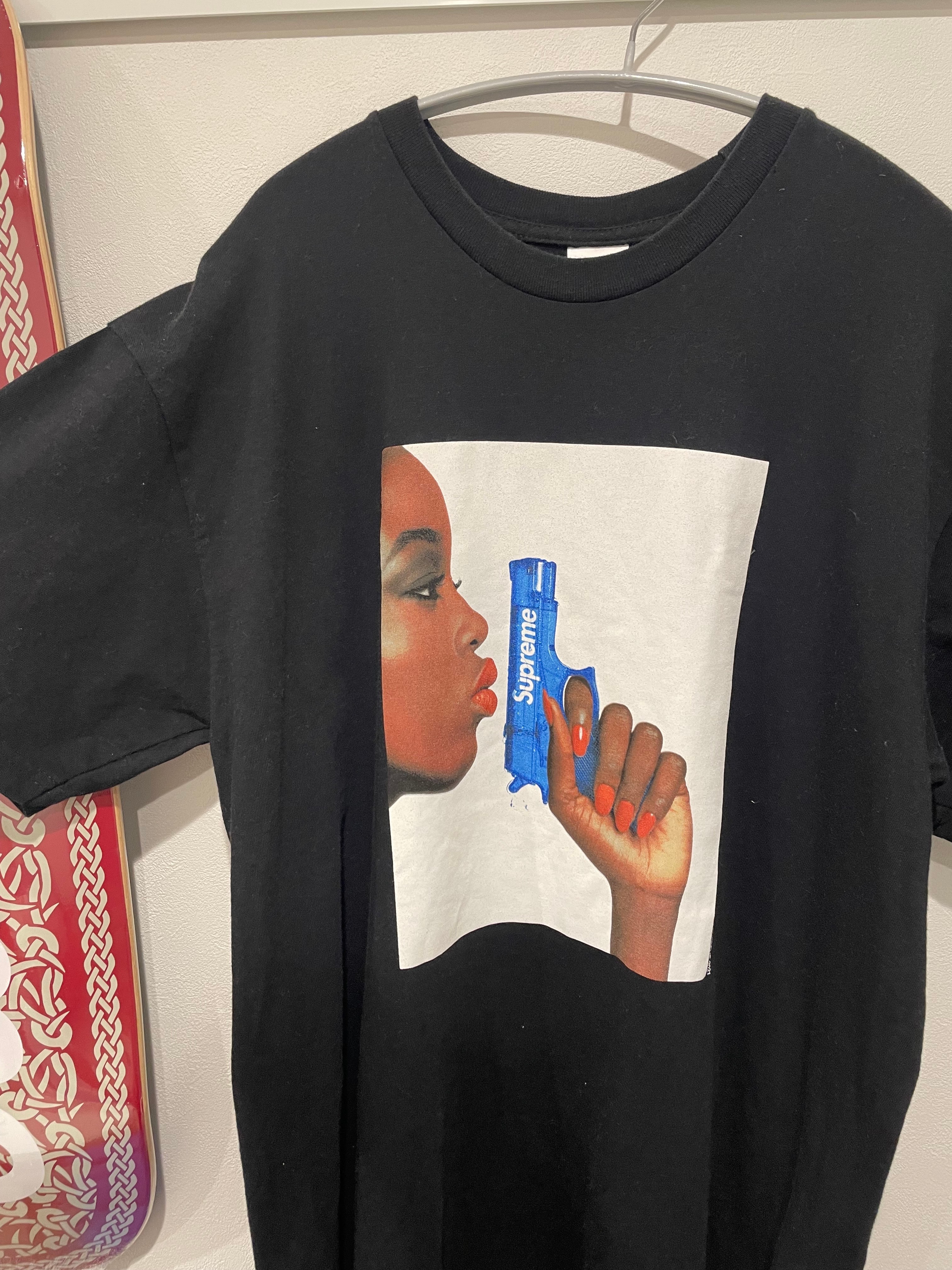 Supreme Water Pistol Tee 