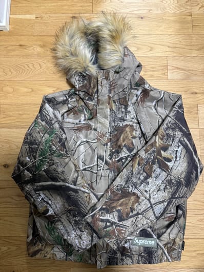 Supreme 2-in-1 GORE-TEX Parka + Reversible 700-Fill Down Liner Jacket "Realtree AP Camo"