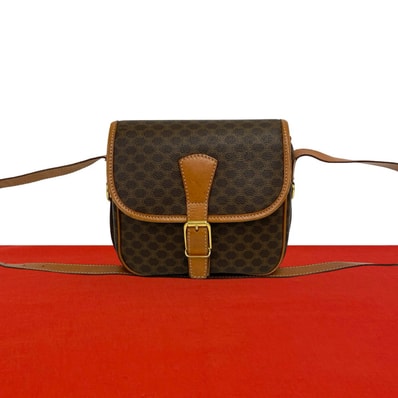 CELINE セリーヌ マカダム ブラゾン 柄 トリオンフ レザー PVC ショルダーバッグ ブラウン
37651