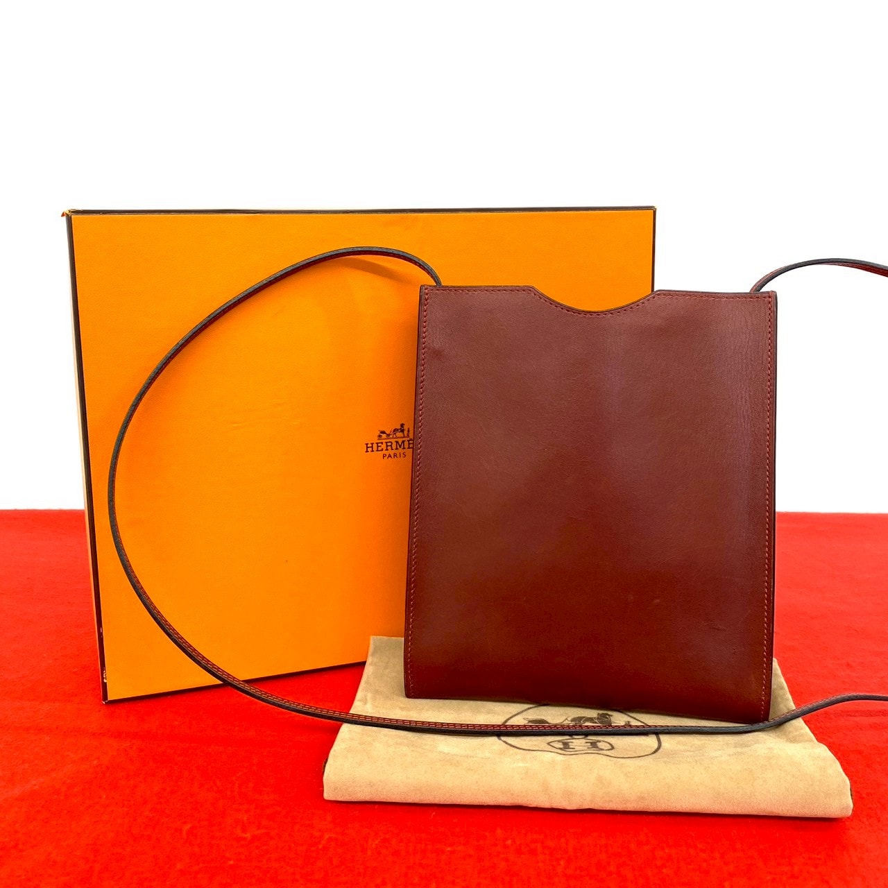 HERMES エルメス オメニトゥ レザー ショルダーバッグ レッド
 602-5