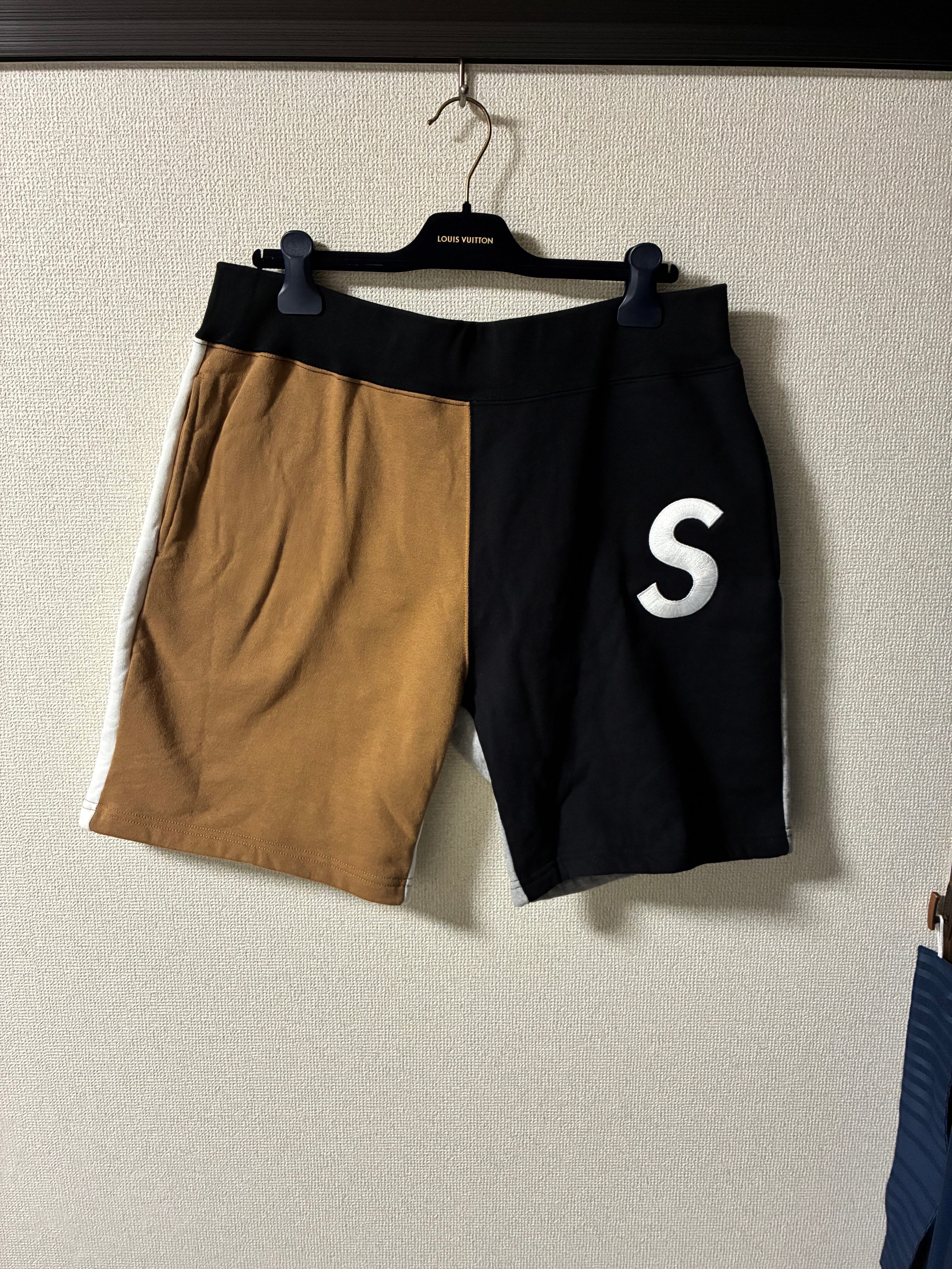 Supreme サッカーショーツ ブラック Sサイズ Supreme x Damien Hirst Soccer Short 