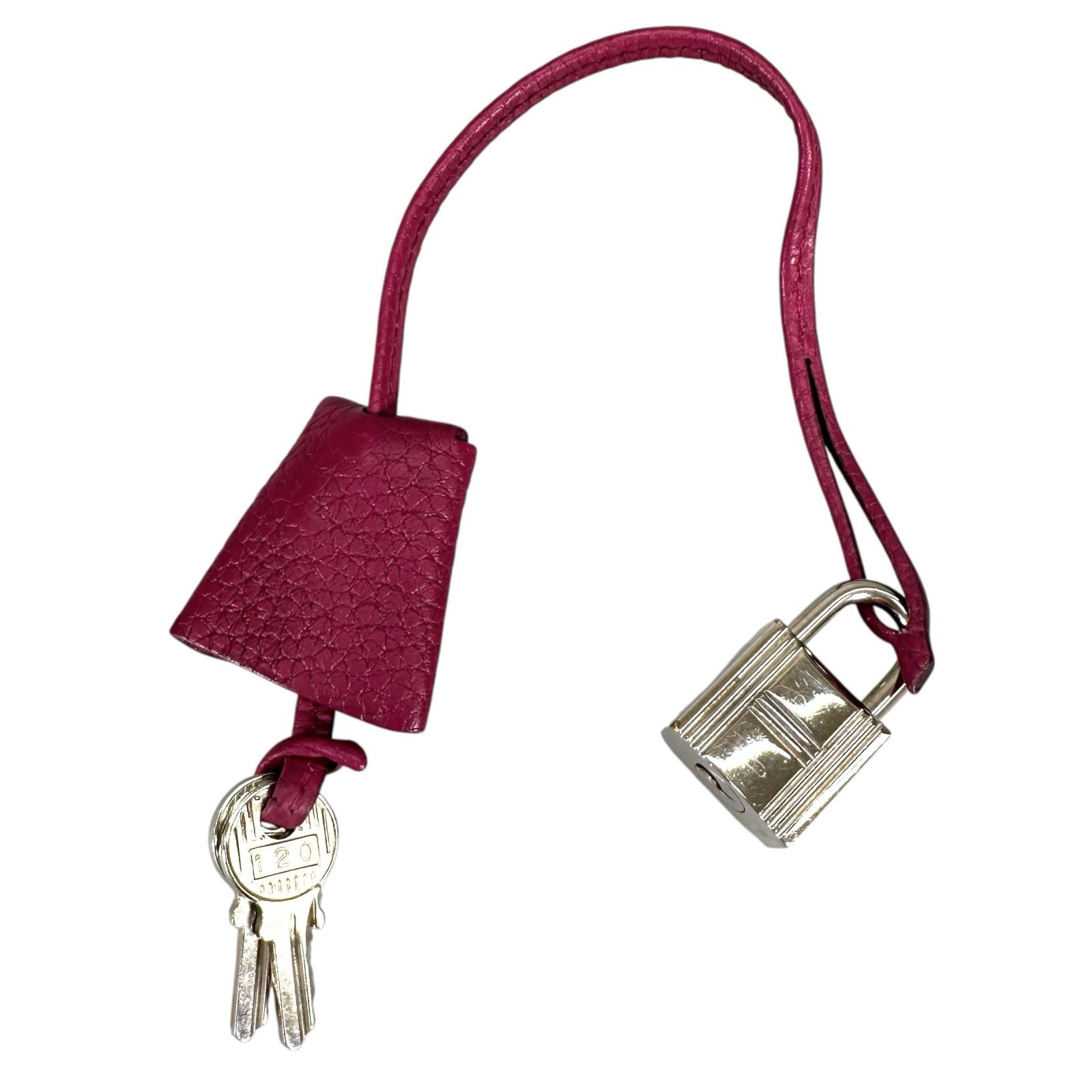HERMES エルメス カデナ レザー パープル ユニセックス クロシェット 120番【中古】