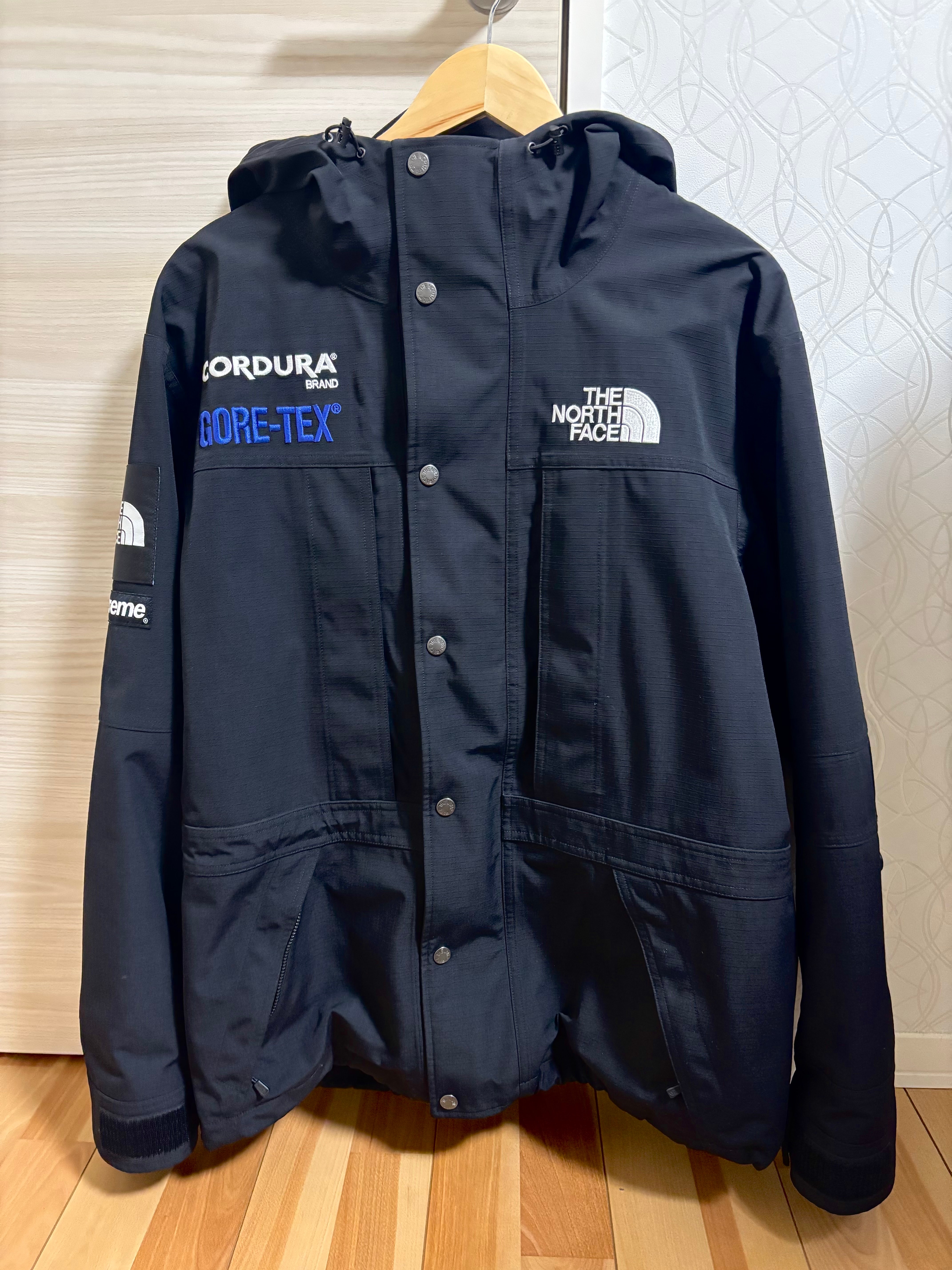 シュプリーム ザノースフェイス エクスペディション ジャケット "ブラック"