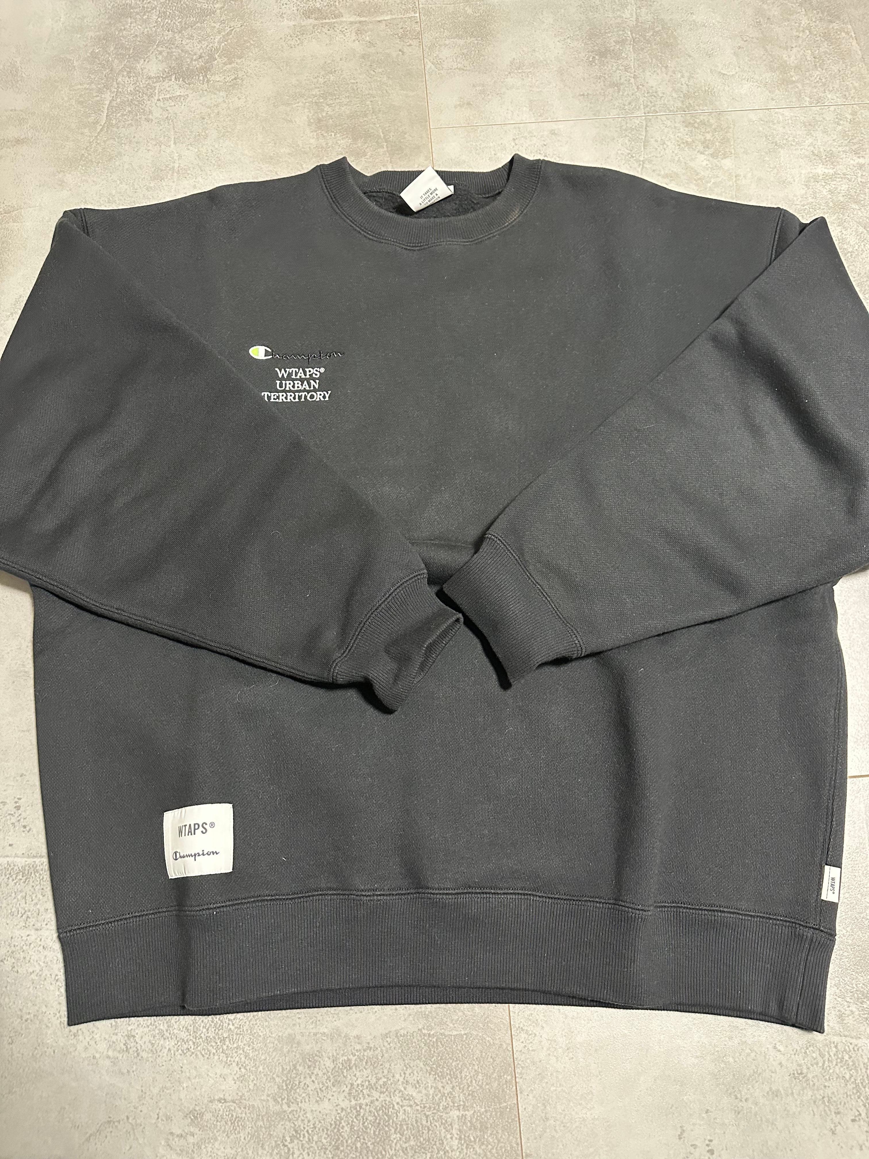 ダブルタップス x チャンピオン アカデミー クルーネック 222HBCHD-CSM03S "ブラック"