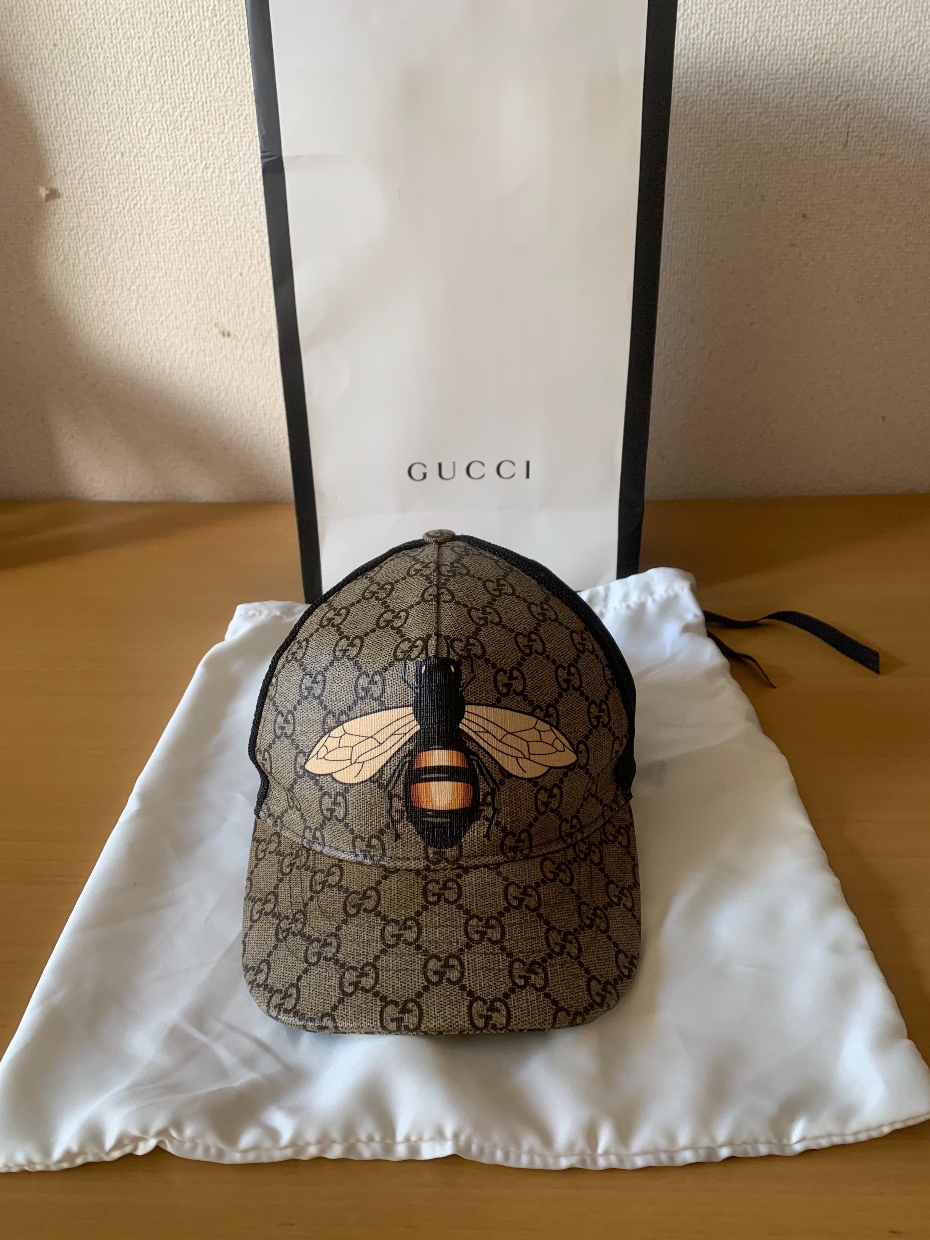 GUCCI Bee Print GG Supreme Baseball Cap "Beige/Ebony"