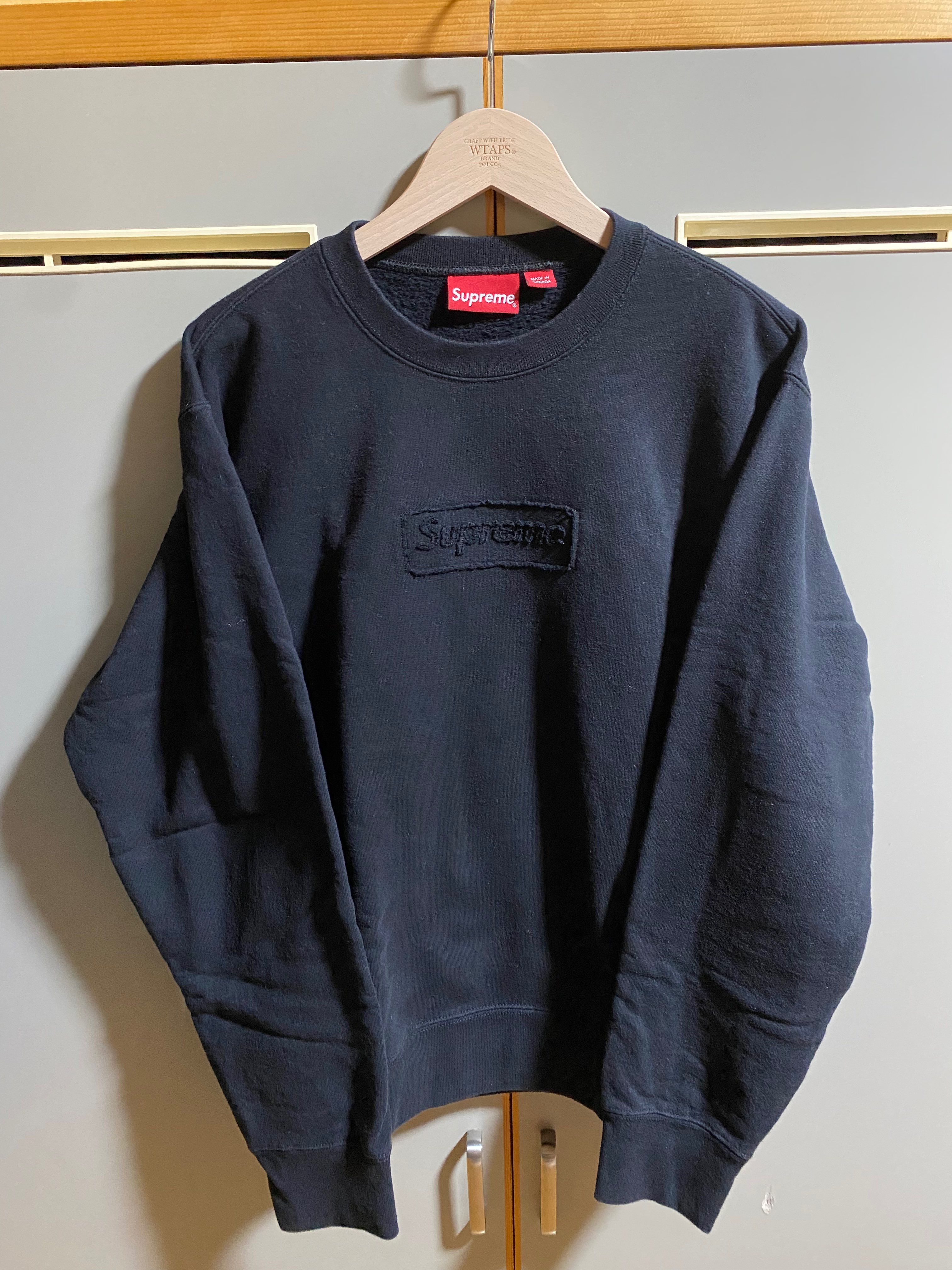 Supreme Cutout Logo Crewneck "Black"