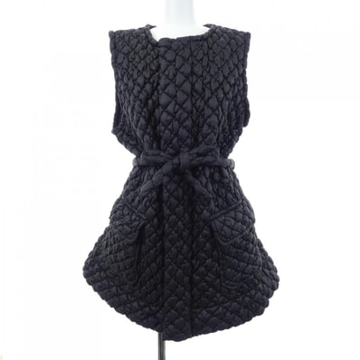 イッセイミヤケ ISSEY MIYAKE IM43FE010 ベスト