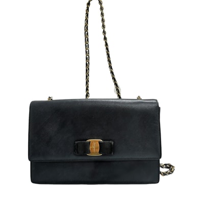 Salvatore Ferragamo サルヴァトーレフェラガモ ヴェラ ネイビー レザー ショルダーバッグ S1-00133 【中古】