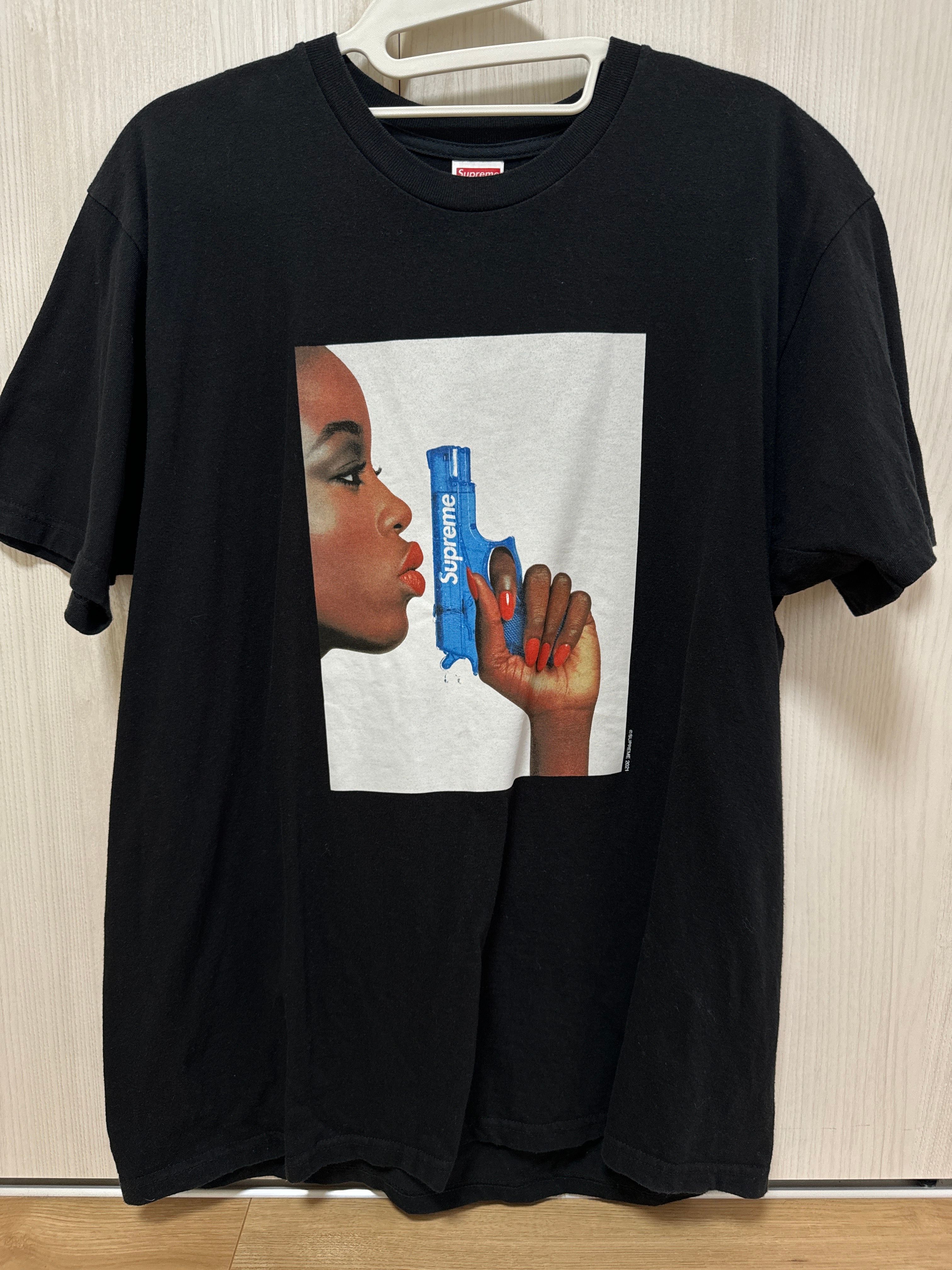 Supreme Water Pistol Tee "Black"