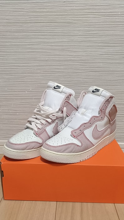 Nike Dunk High 1985 "Barely Rose"