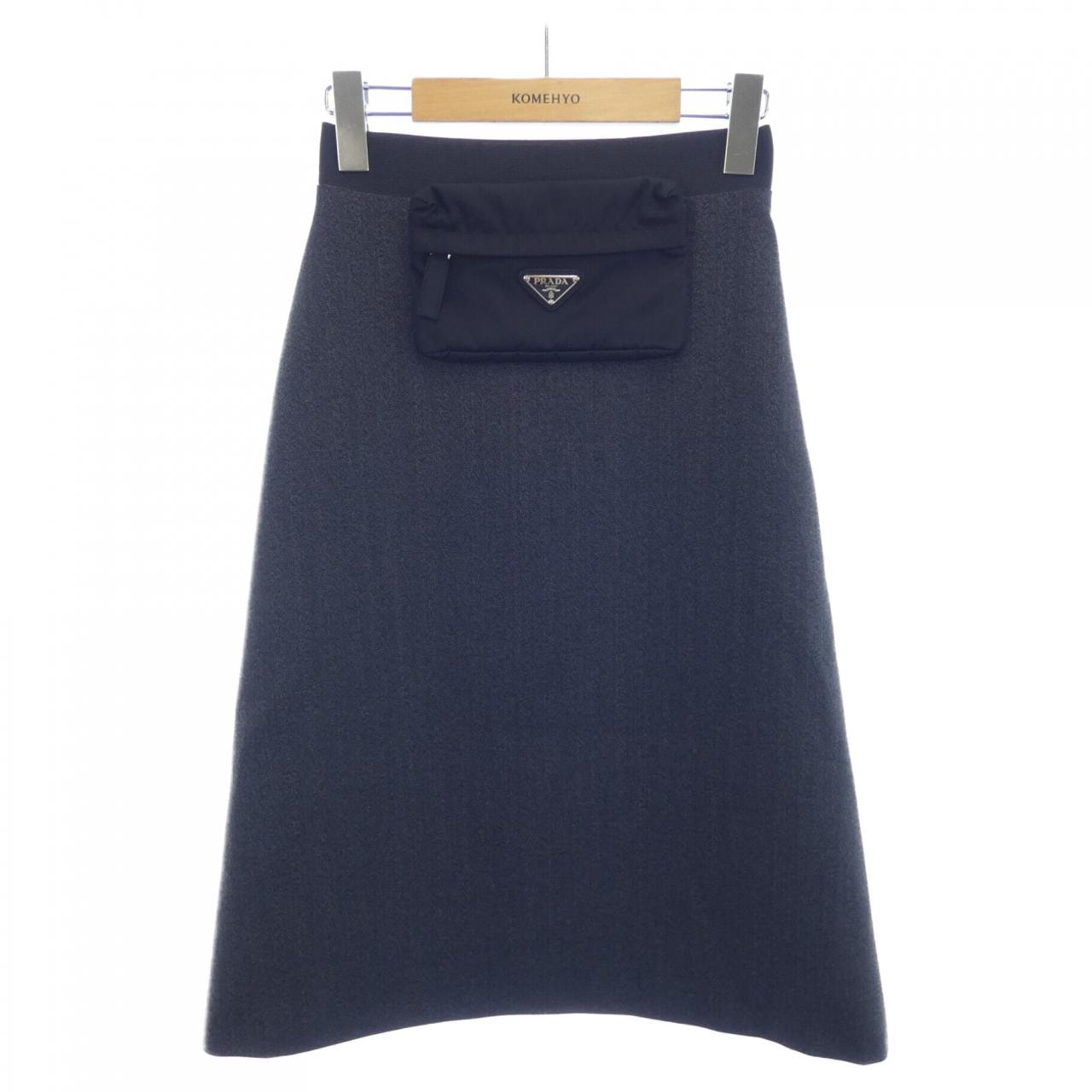 B (目立った傷や汚れなし)】プラダ PRADA P148T S212 1Z6N スカートの