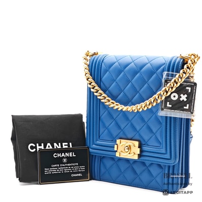 CHANEL シャネル 27085080 ショルダーバッグ Leather レディース