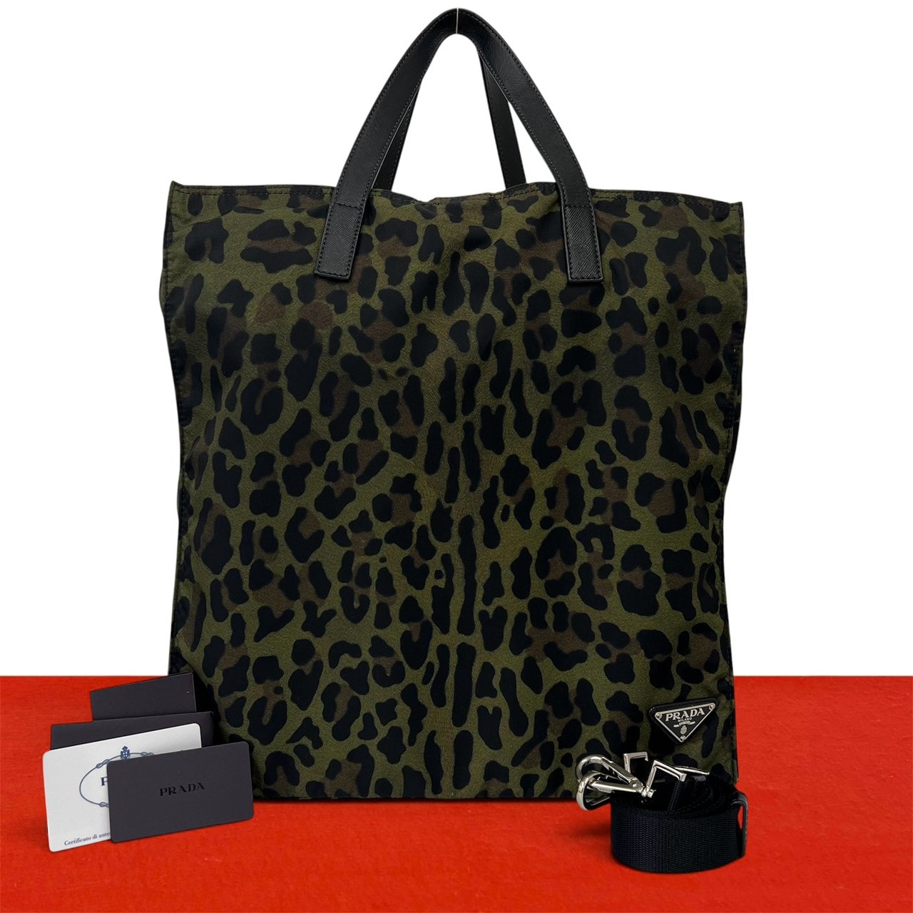 PRADA プラダ 三角ロゴ 金具 ナイロン レザー ショルダーバッグ グリーン
 27724