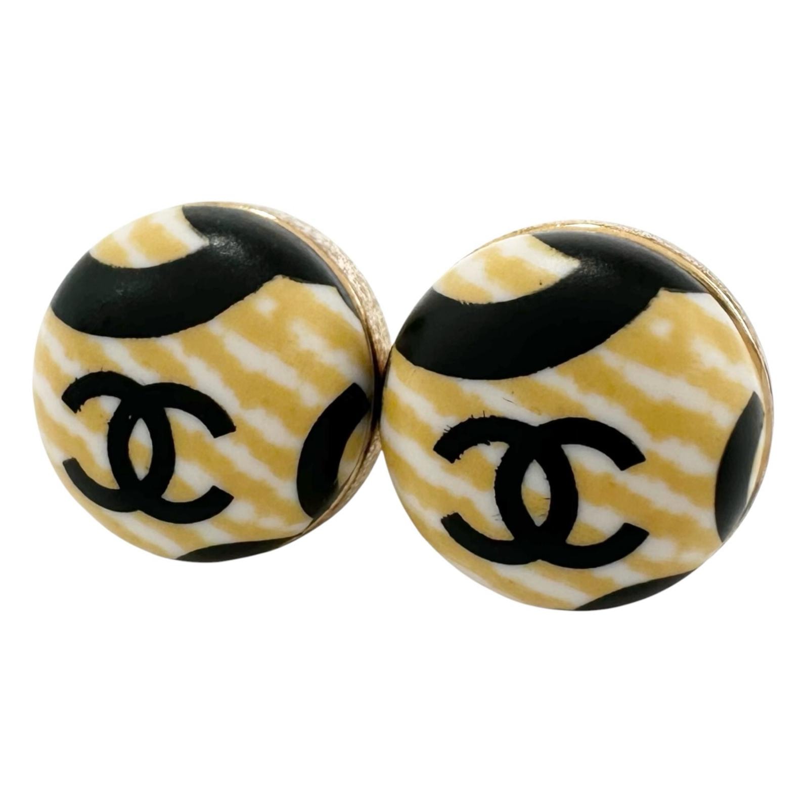 シャネル ウッド調ココマークピアス レディース
