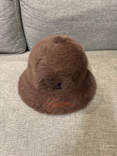 Supreme / Kangol Furgora Casual "Brown"