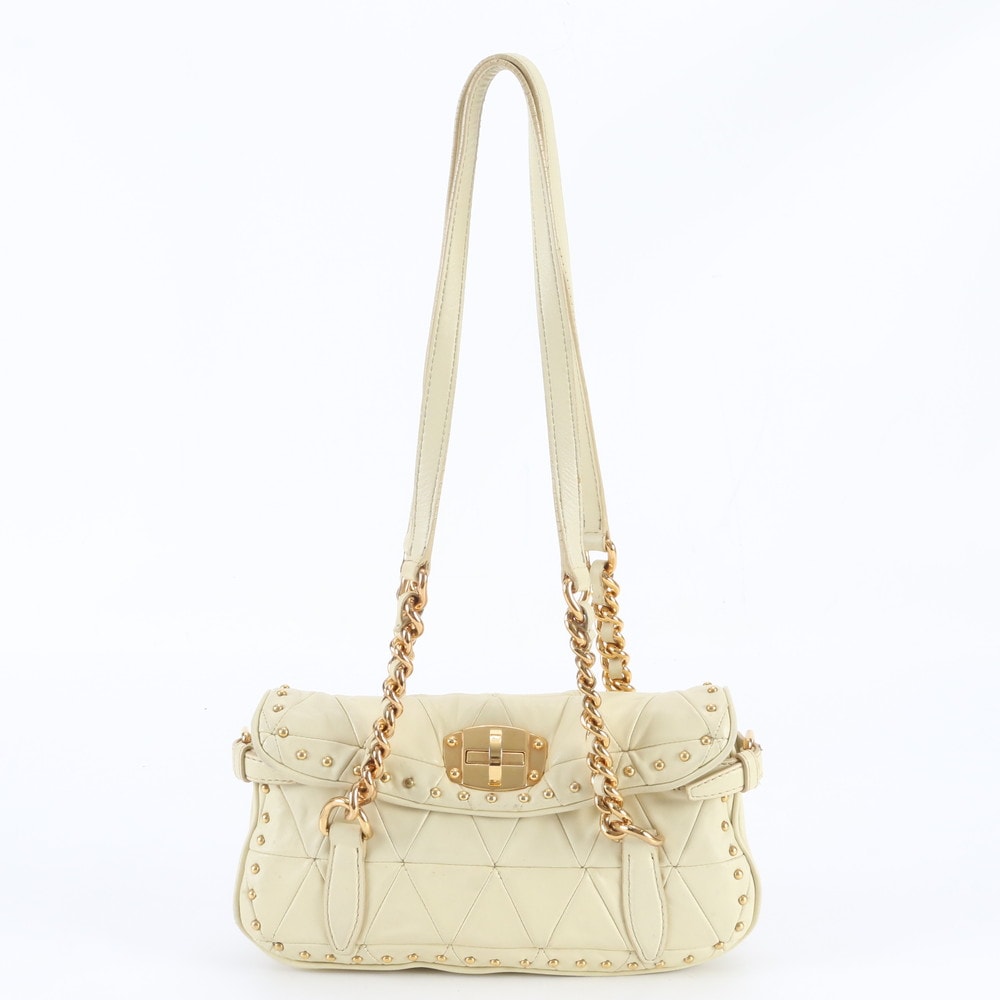 ミュウミュウ チェーン スタッズショルダーバッグ レザー