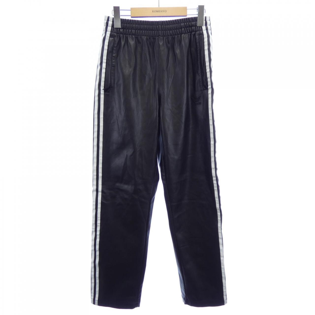 アディダス ADIDAS IZ4038 パンツ