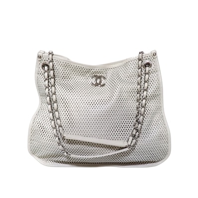 CHANEL シャネル ココマーク メッシュ パンチング チェーンショルダー ホワイト レディース トートバッグ