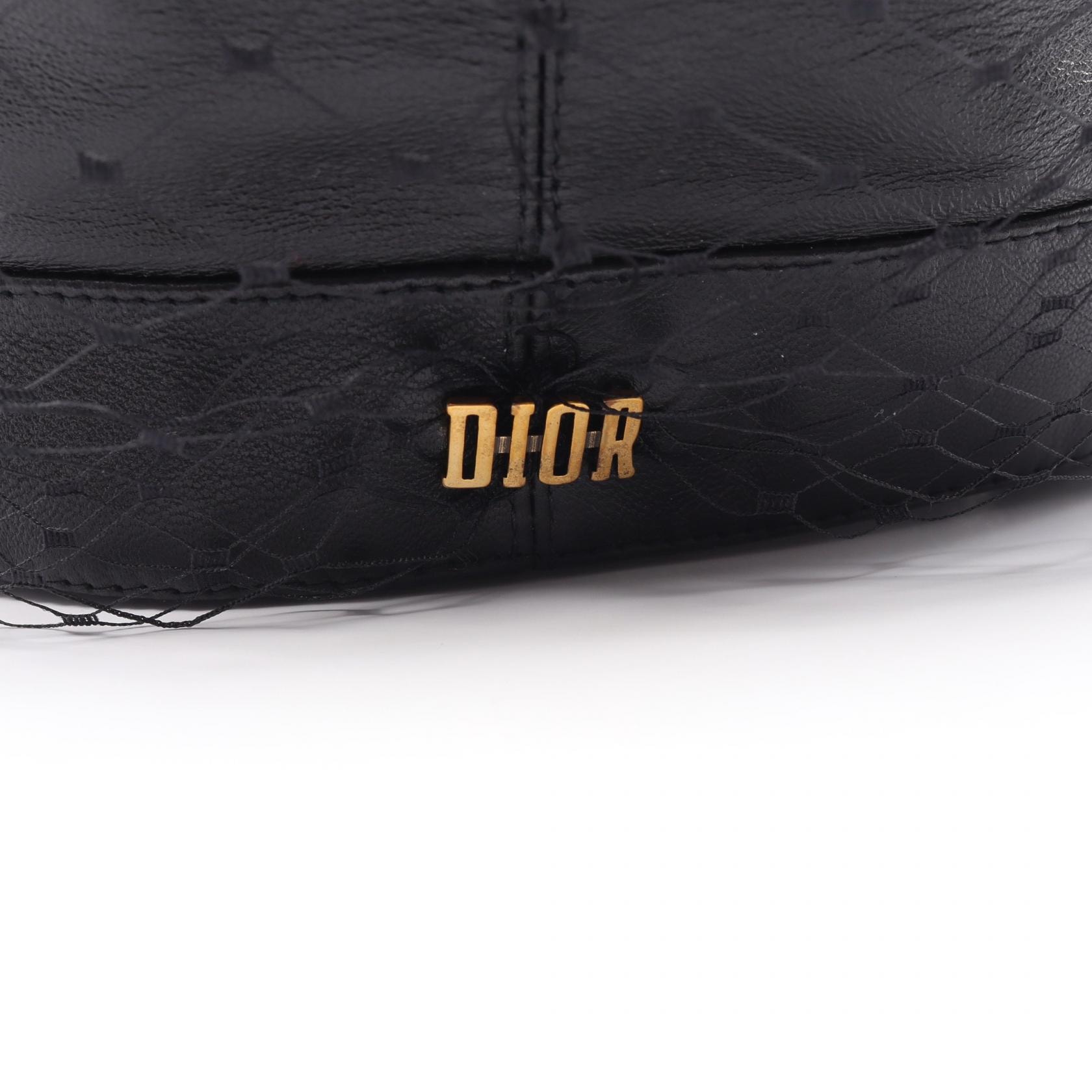 B (目立った傷や汚れなし)】ディオール Dior REVOLUTION ベール付き