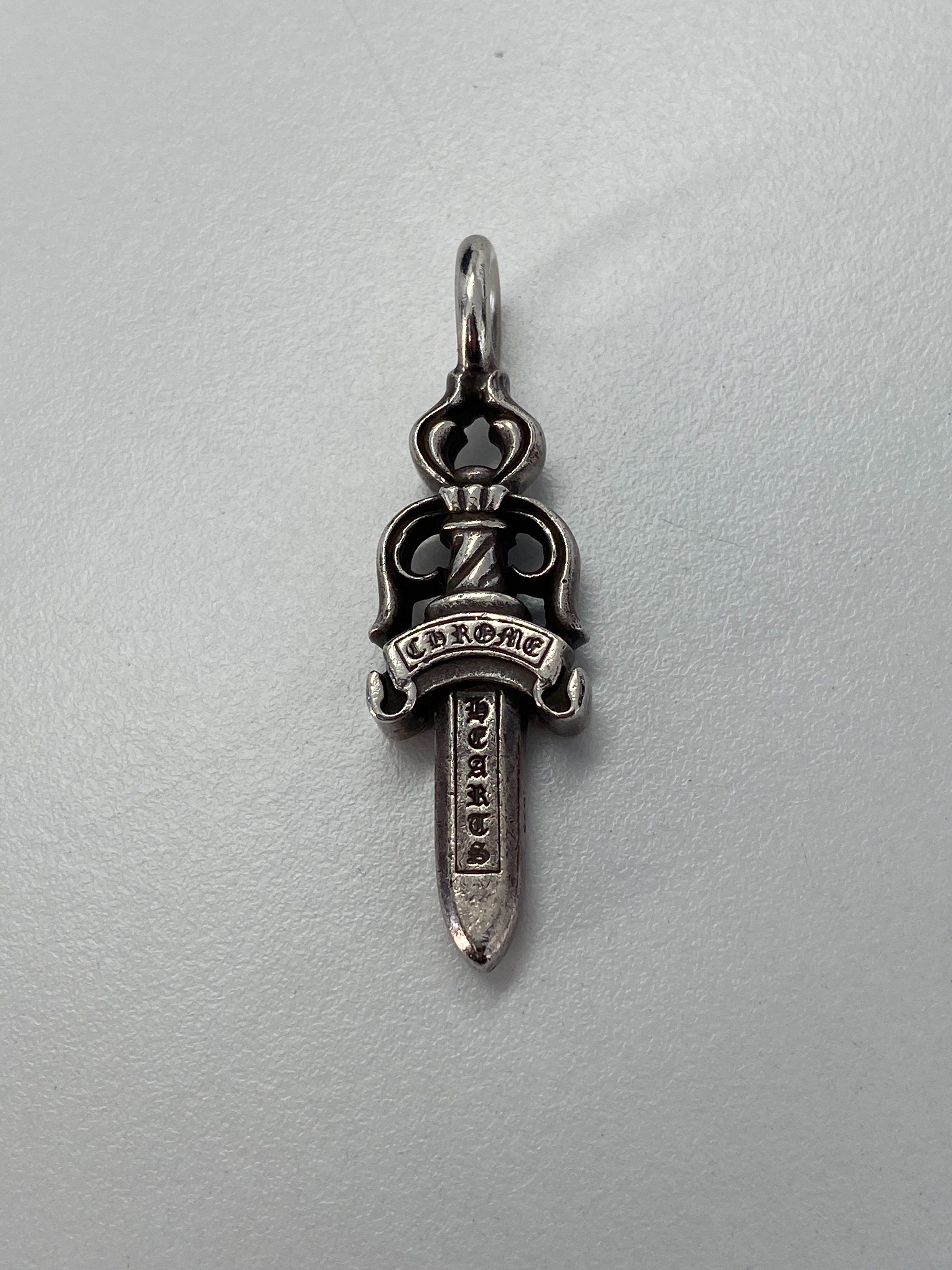 Chrome Hearts Double Dogger Pendant "Silver"