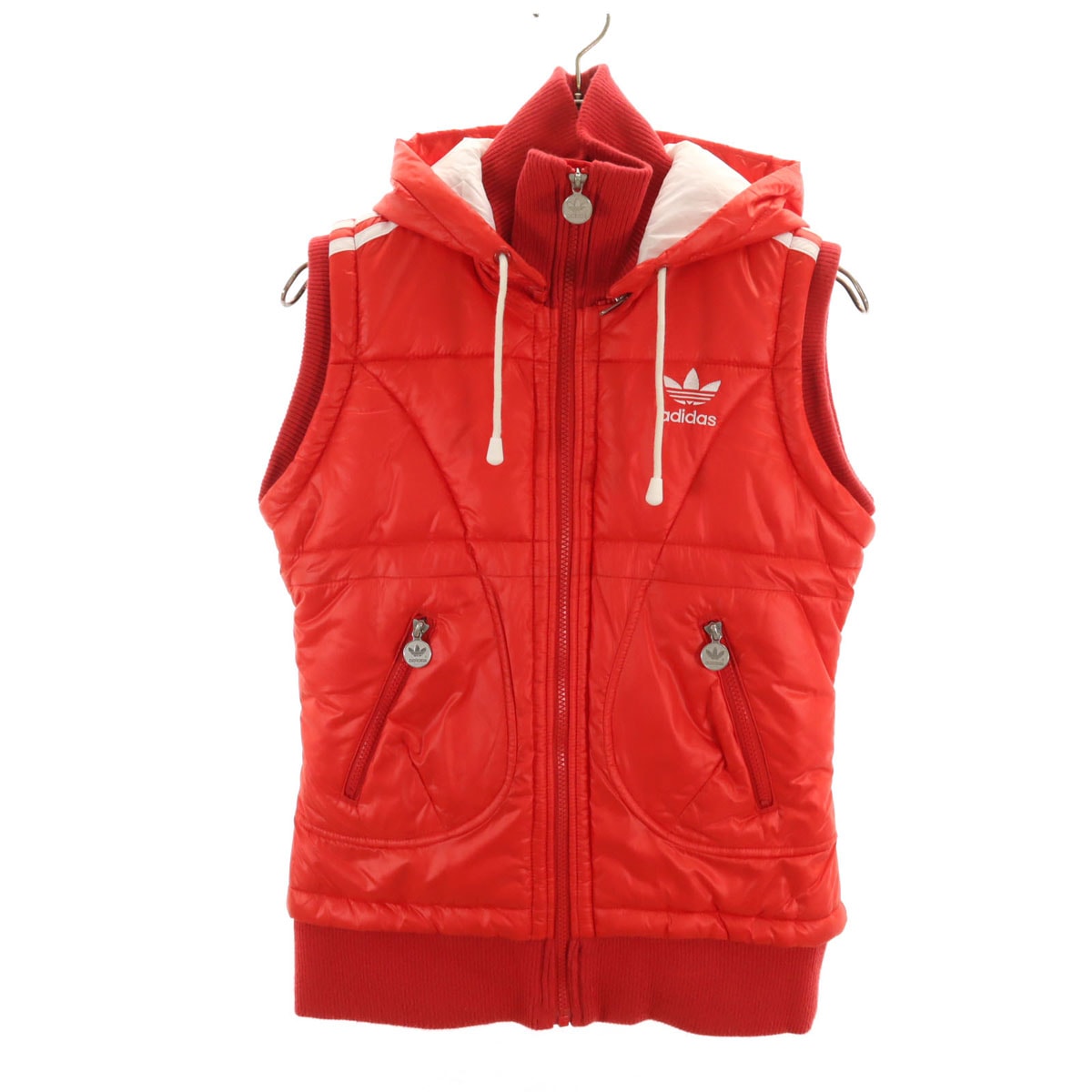 adidas アディダス トレフォイルロゴ刺繍 中綿ベスト M レッド