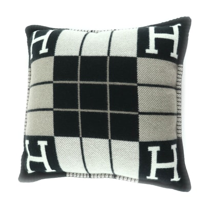 未使用品 エルメス クッション アヴァロンIII PM レディース