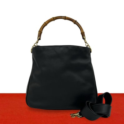 GUCCI グッチ バンブー レザー バンブー ショルダーバッグ ブラック
31980