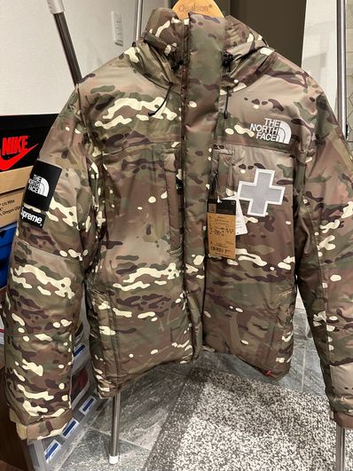 Supreme x The North Face Summit Series Rescue Baltoro Jacket "Multi Camo"