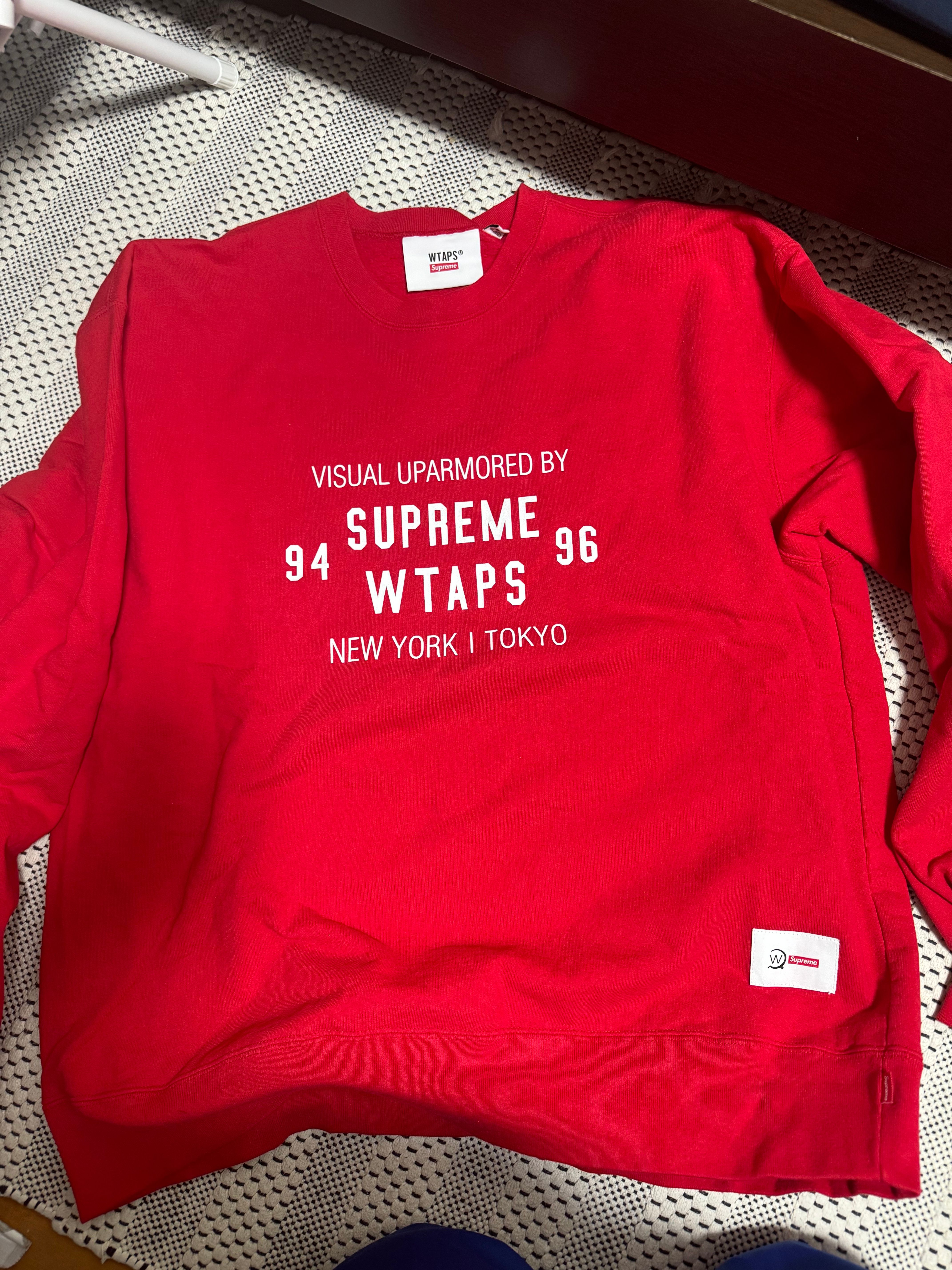 Supreme / WTAPS Crewneck "Red"