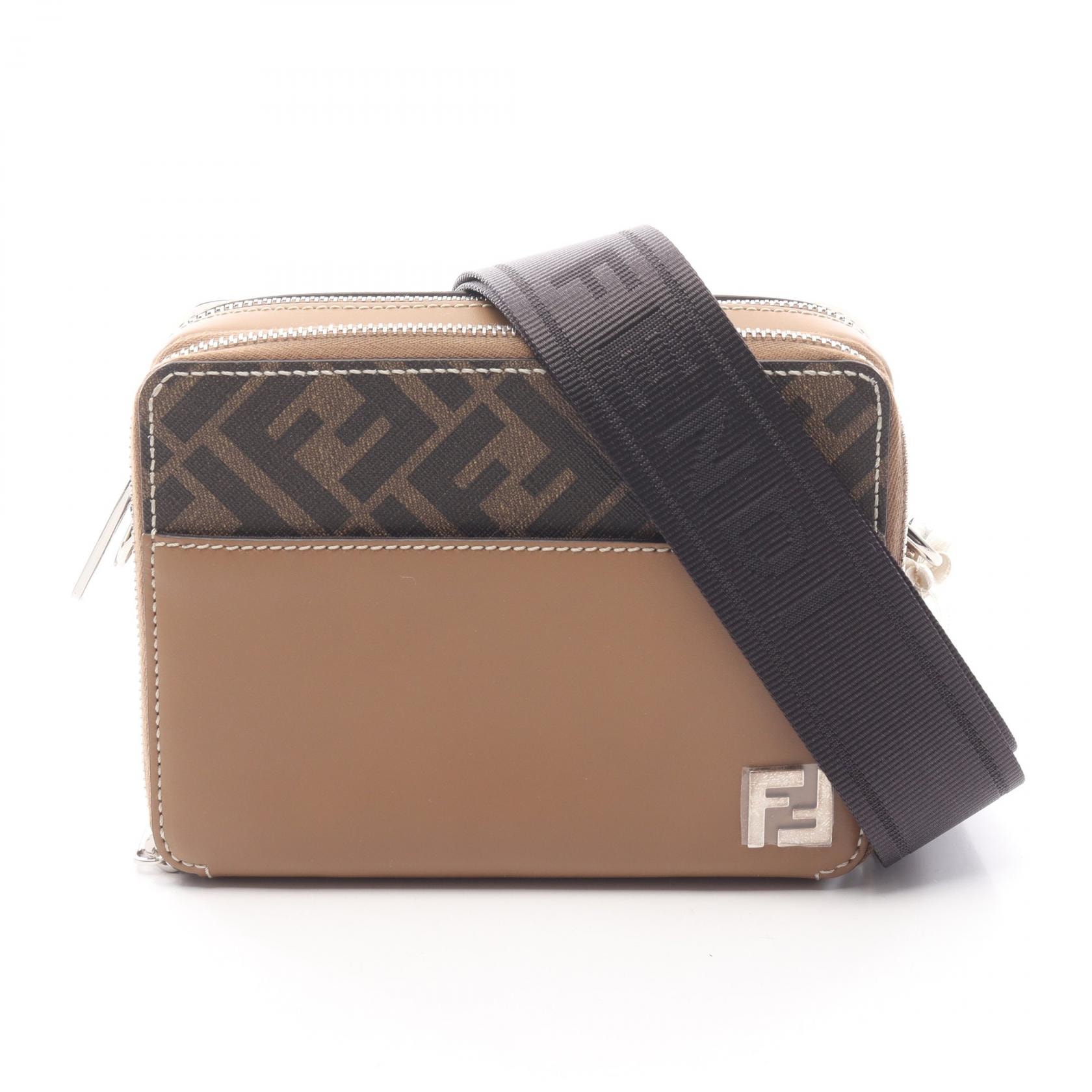 フェンディ FENDI スクエアFF カメラケース オーガナイザー ショルダーバッグ バッグ PVCコーティングキャンバス レザー レディース ブラウン系 / ブラック系 7M0357AFF2F1HRM 【新品】