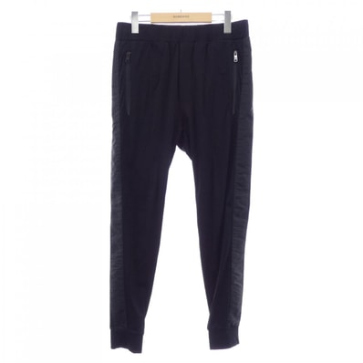 プラダ PRADA トライアングルロゴ UJP161 S202 1W3I パンツ