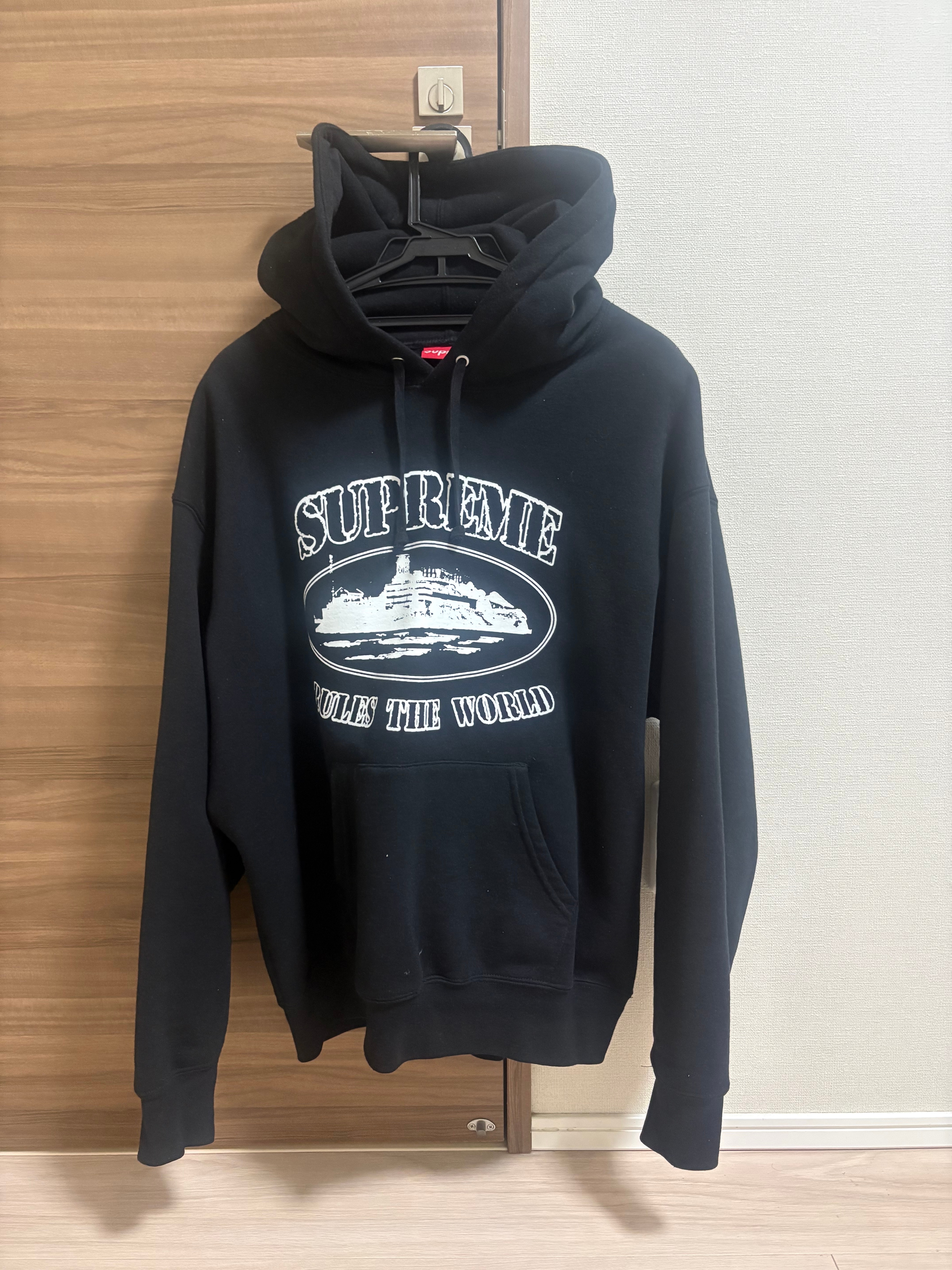 Supreme / Corteiz Rules The World Hoodie "Black"