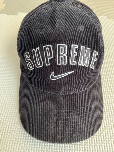 Supreme / Nike Arc Corduroy 6-Panel "Black"
