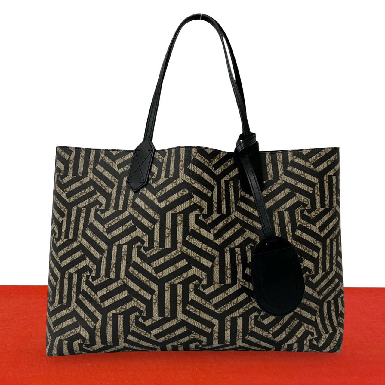 GUCCI グッチ GGカレイド リバーシブル レザー ポリウレタン トートバッグ ブラウン
149-5