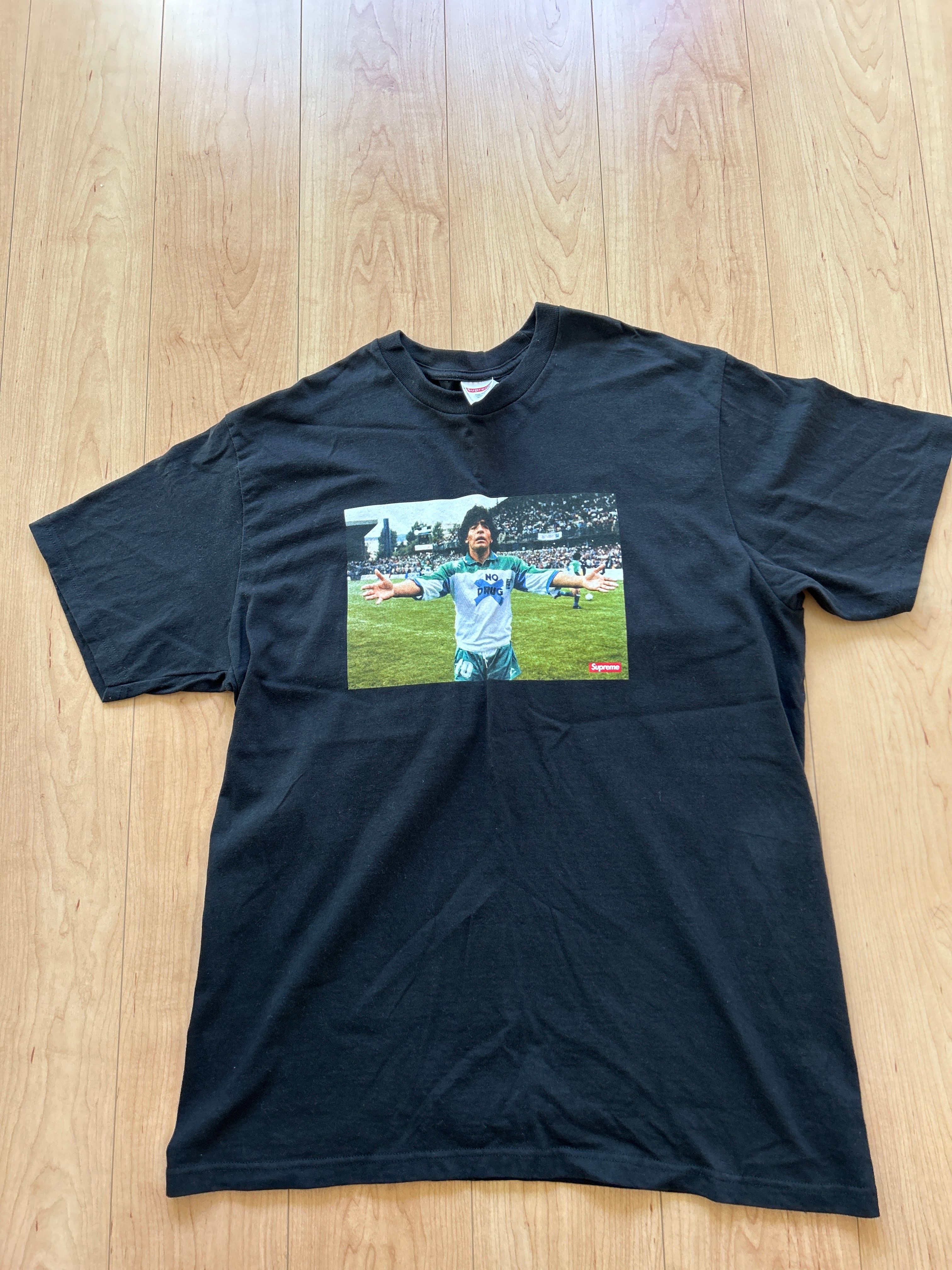 Supreme Maradona Tee "Black"