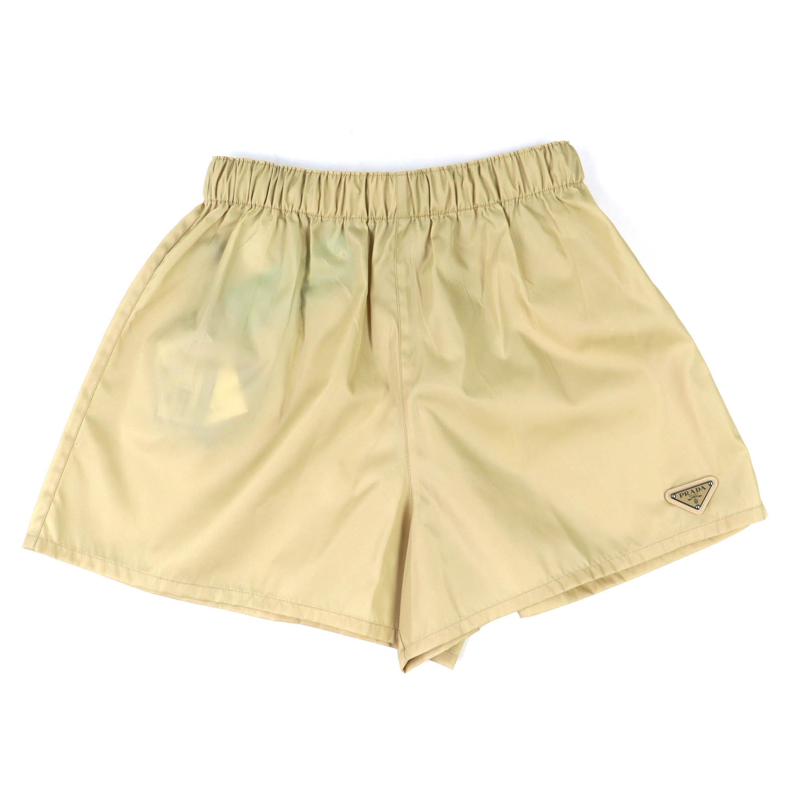 極美品 プラダ トライアングルロゴ RE-NYLON ショートパンツ 40