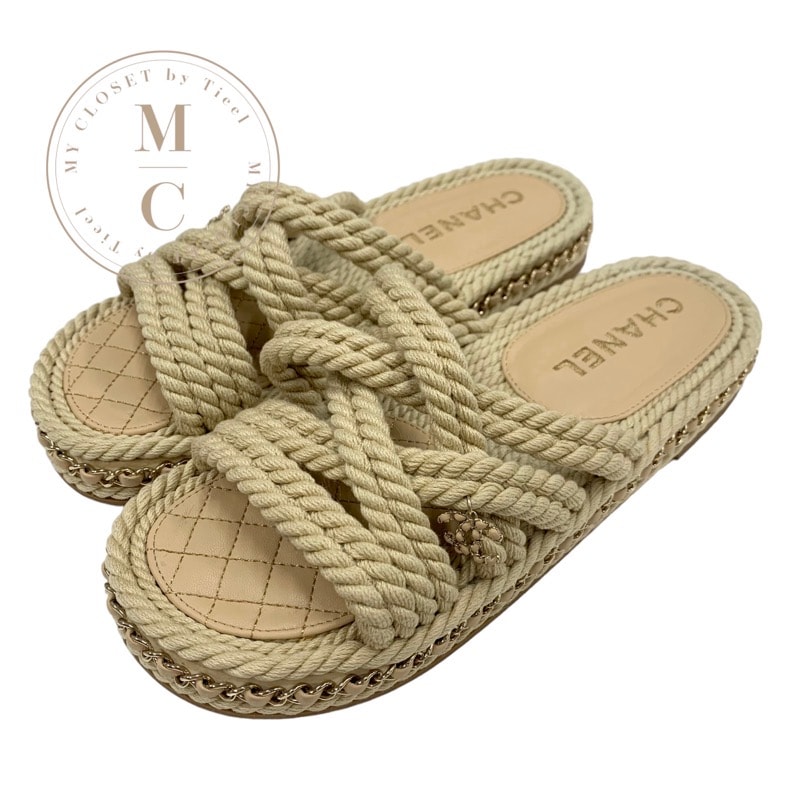 シャネル CHANEL サンダル 靴 シューズ ファブリック レザー ベージュ ココマーク チェーン コード