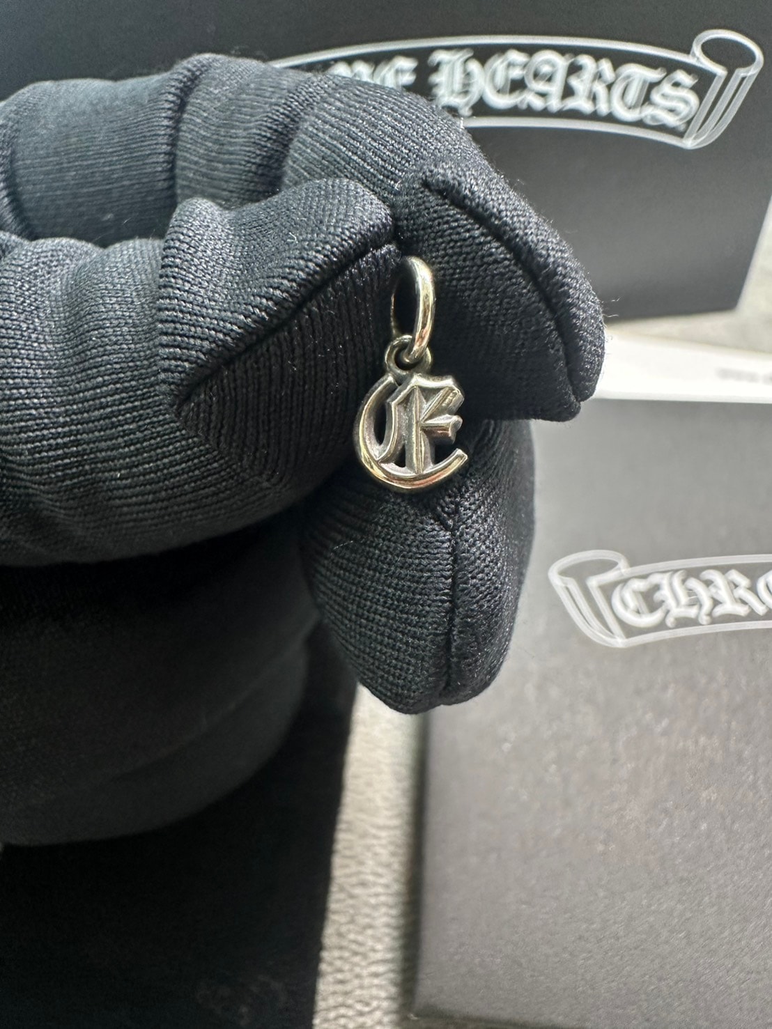 Chrome Hearts E イニシャル アルファベット チャーム