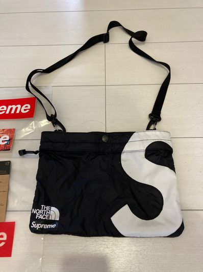 Supreme x The North Face S Logo Shoulder Bag "Black"
