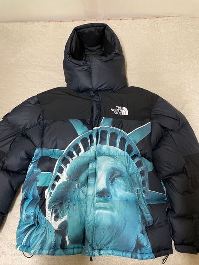 Supreme x The North Face Statue of Liberty Baltoro Jacket "Black"