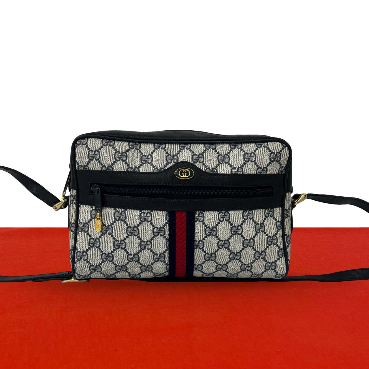 B (目立った傷や汚れなし)】GUCCI グッチ シェリーライン GG ロゴ 柄