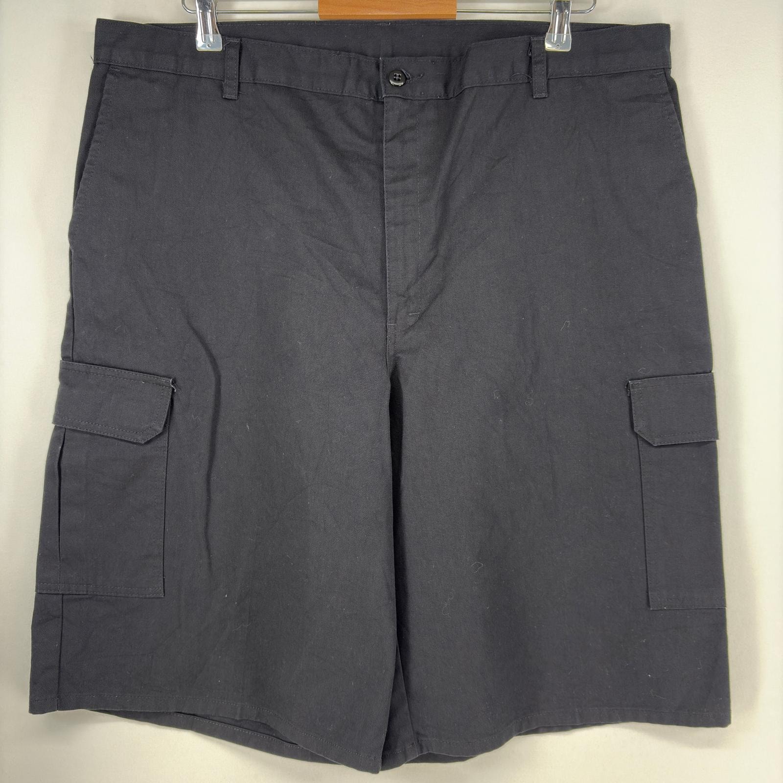 古着 ディッキーズ Dickies ショートパンツ ワーク カーゴ 大きいサイズ ワンポイントロゴ ハーフパンツ w40  ブラック メンズ