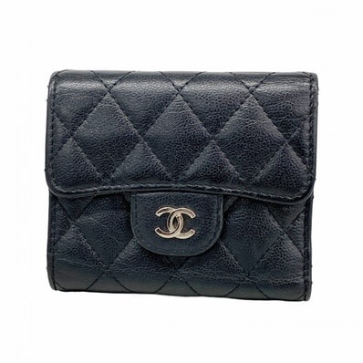 【6ec2980-k】シャネル 三つ折り財布 マトラッセ キャビアスキン ブラック シルバー金具【中古】レディース